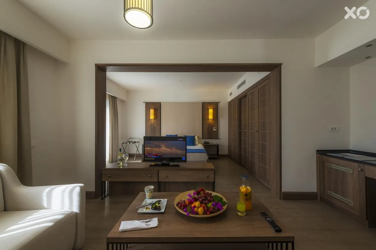 Liv Hotel by Bellazure
