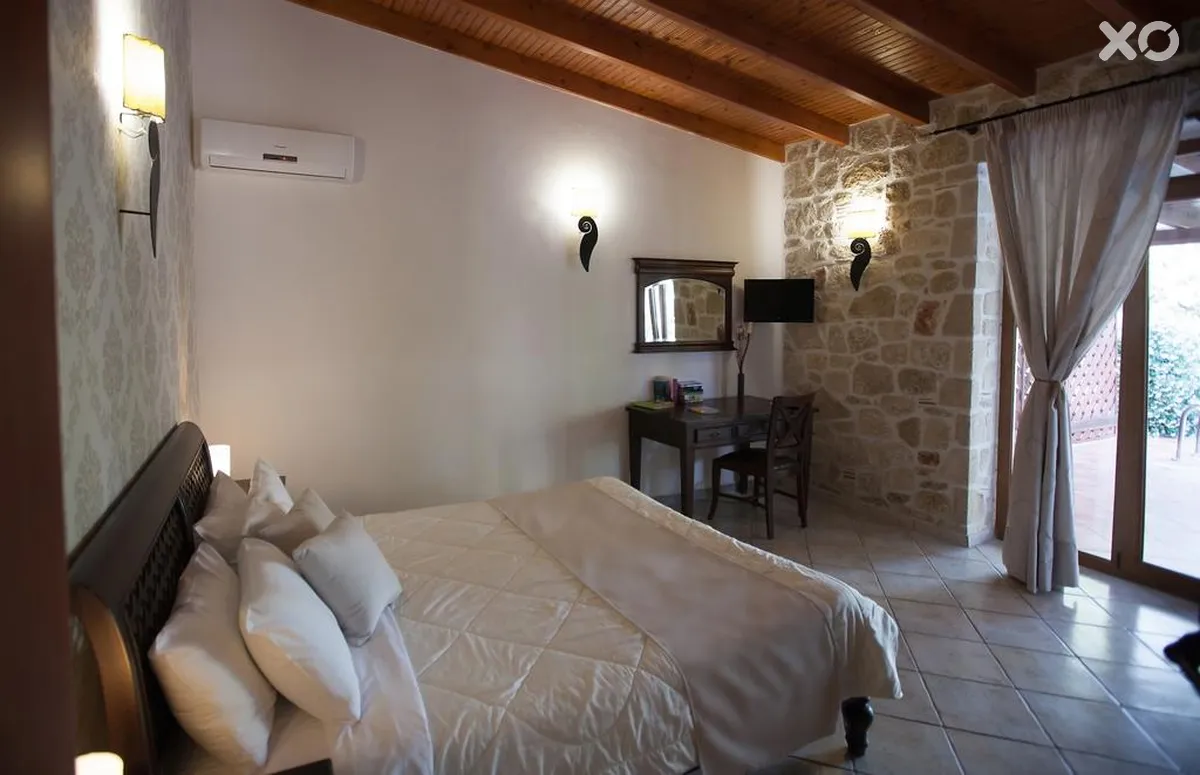 Alia Palace Luxury Hotel & Villas