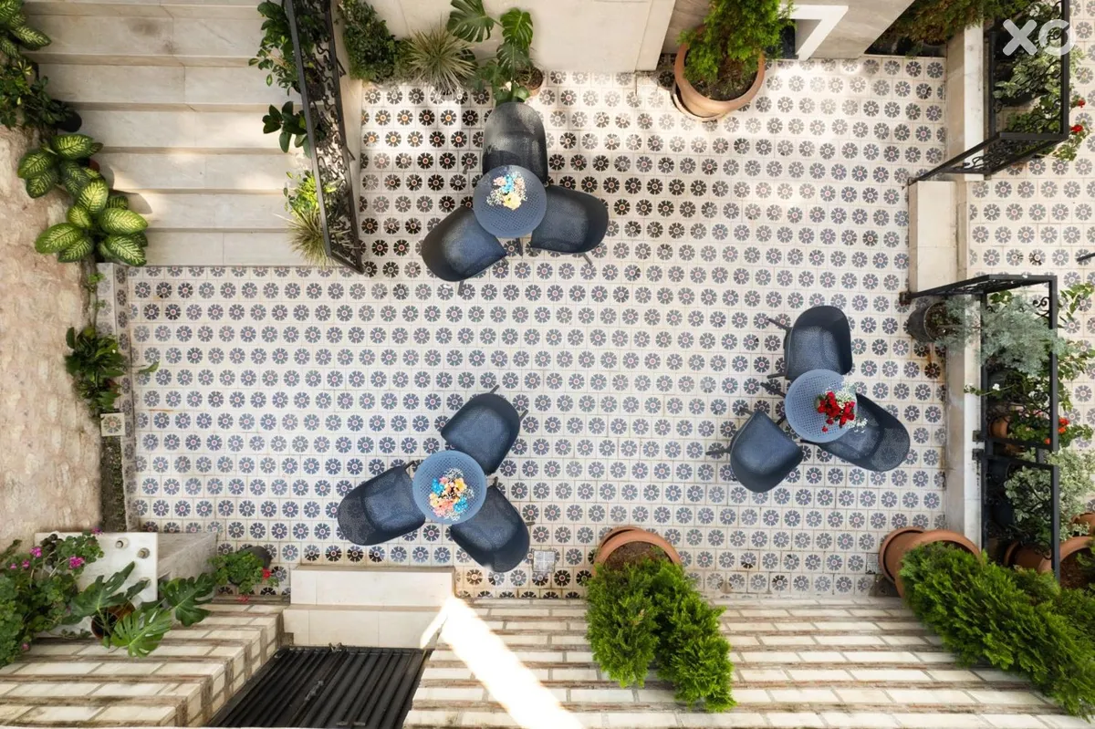 Imagine Hotel