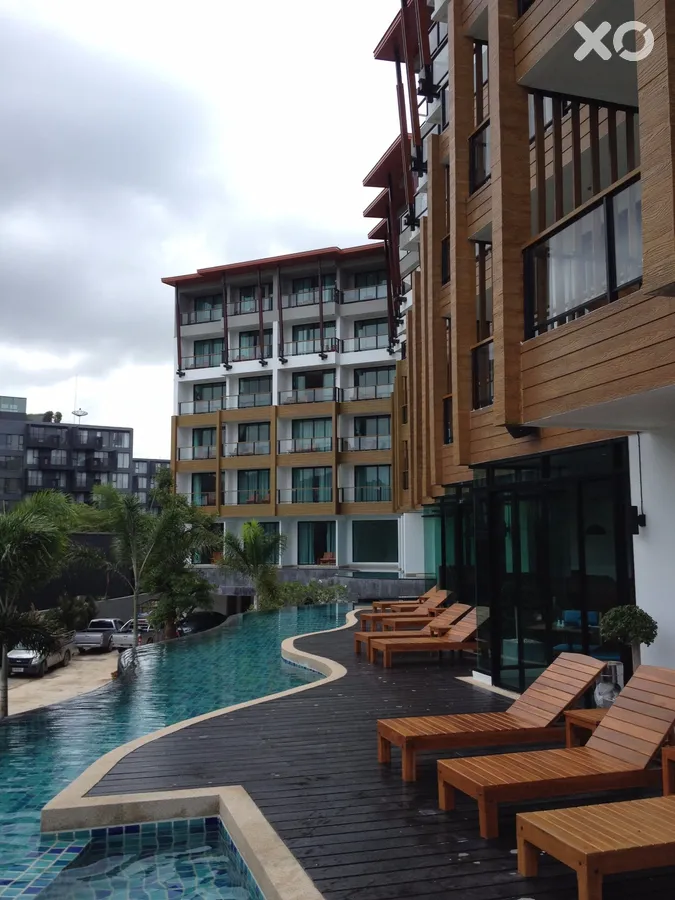 The Lunar Patong