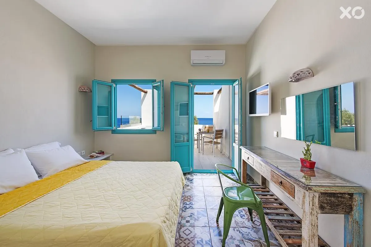 Nissia Apartments