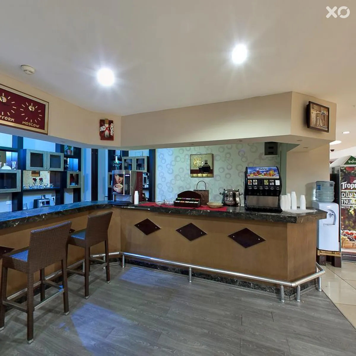 Lims Bona Dea Beach Hotel