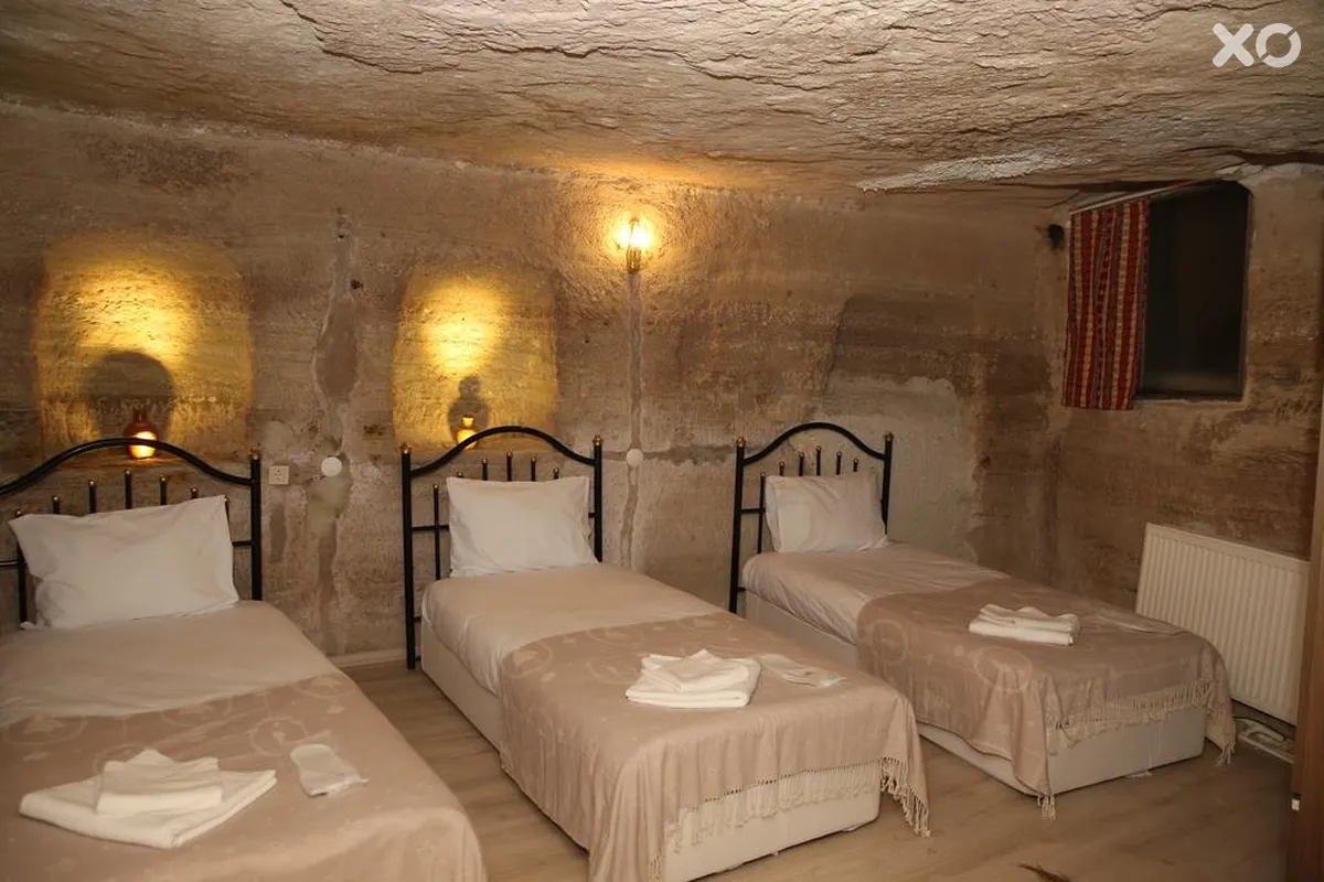 Unicorn Cave Hotel