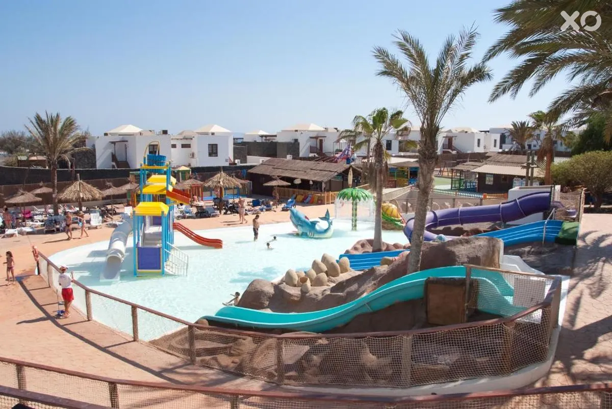 HL Paradise Island Hotel