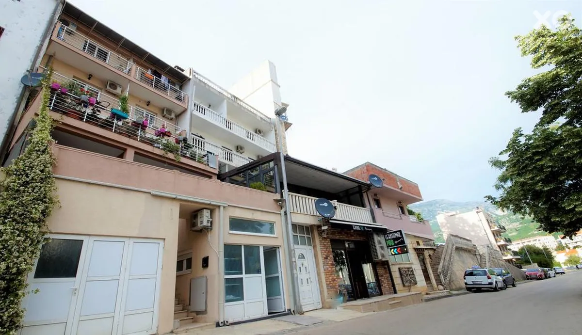 Sara Apartments
