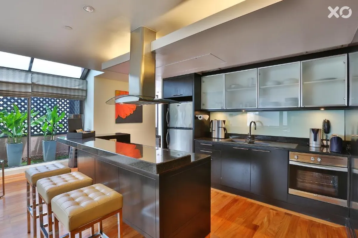Siri Sathorn Hotel By UHG