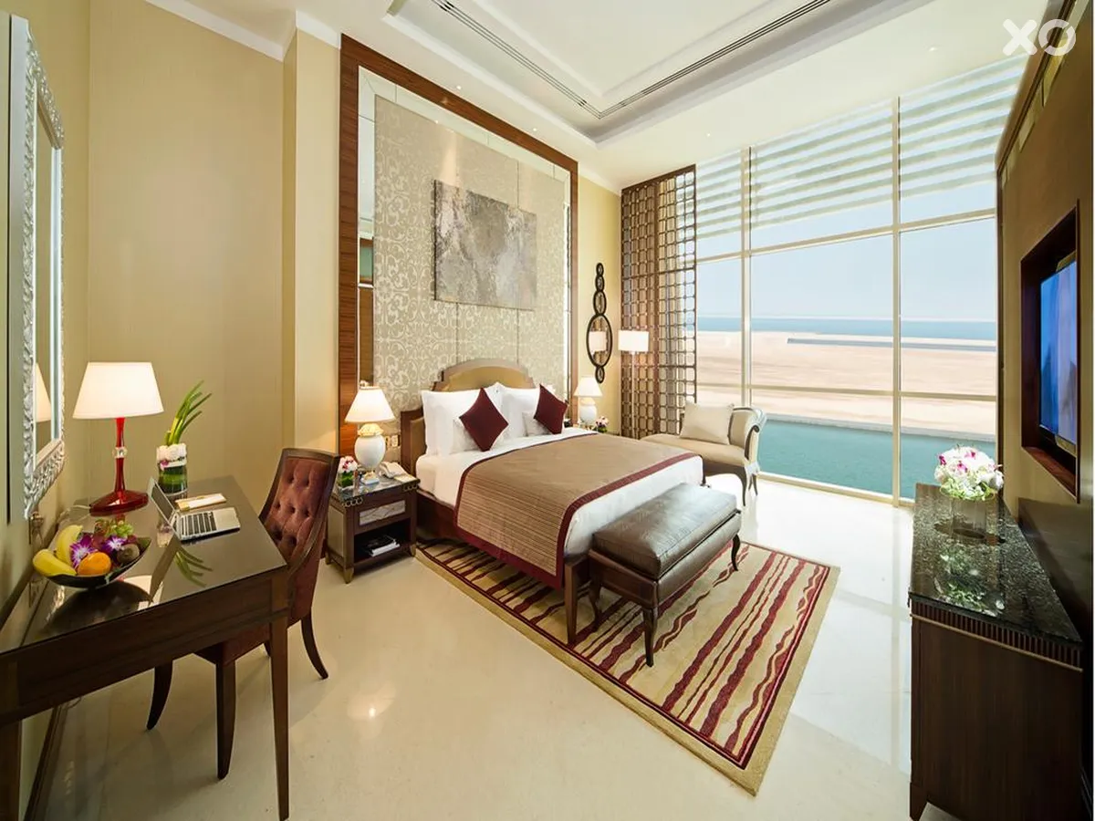 Al Raha Beach Hotel