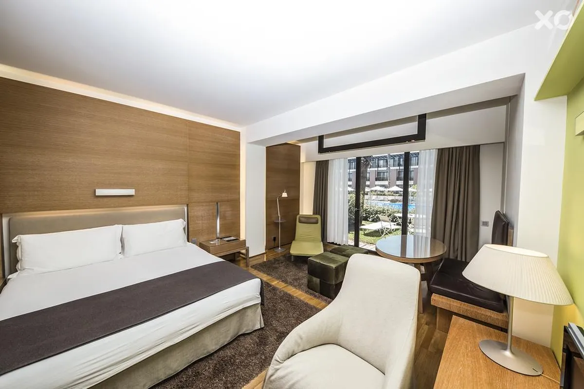 Nikopolis Hotel