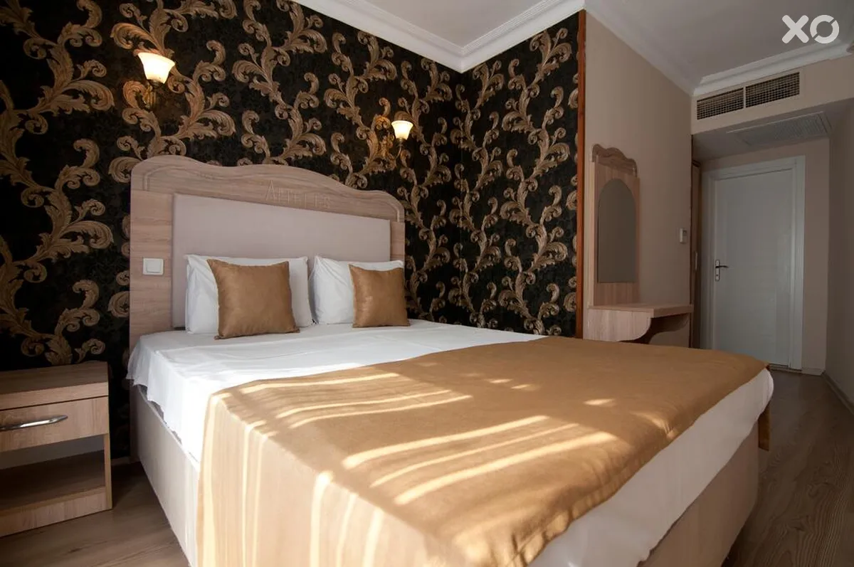 Artefes Hotel