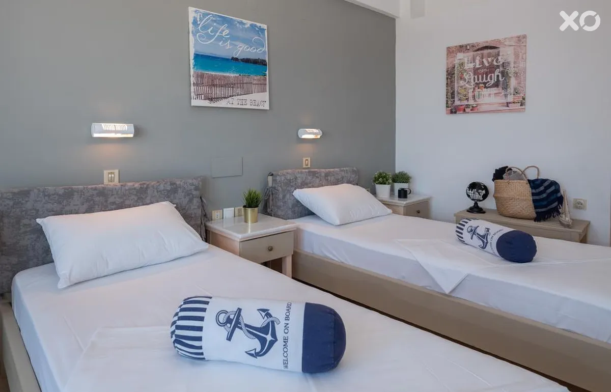 Pasiphae Hotel