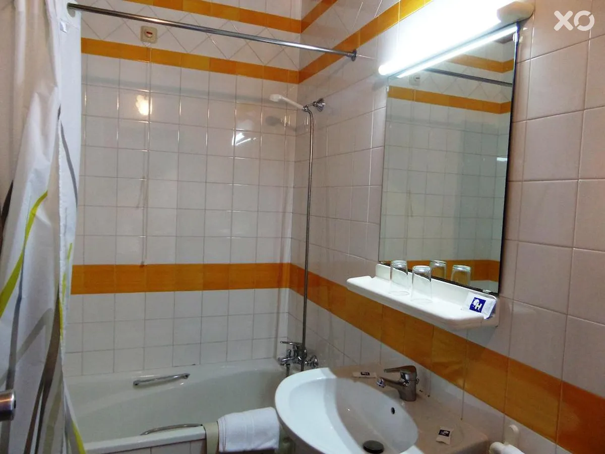 Luar Hotel