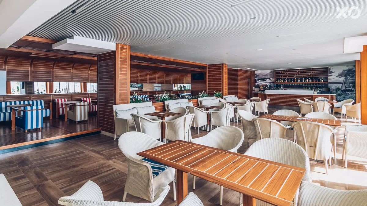 Carine Hotel Delfin