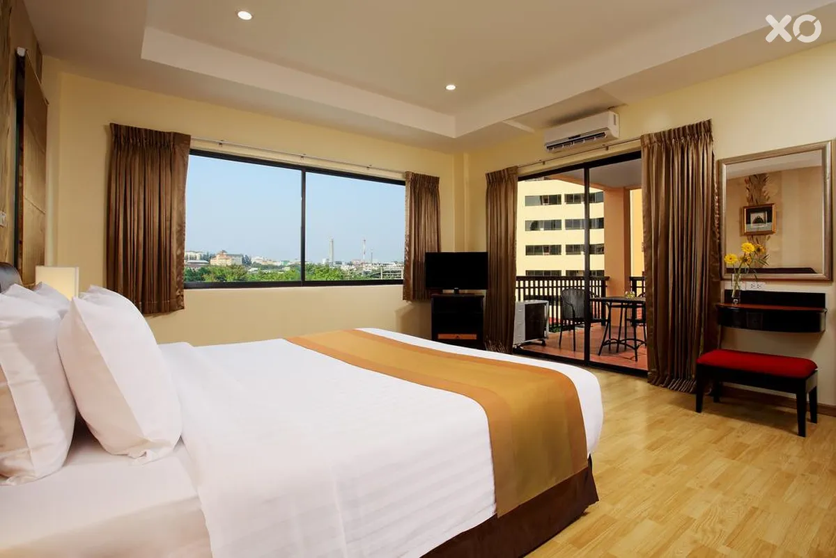 Nova Park Hotel