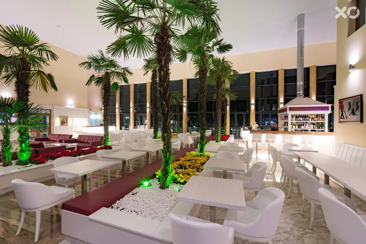Perla Beach Resort Hotel