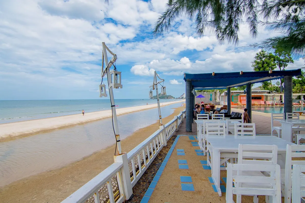 Chom View Hotel