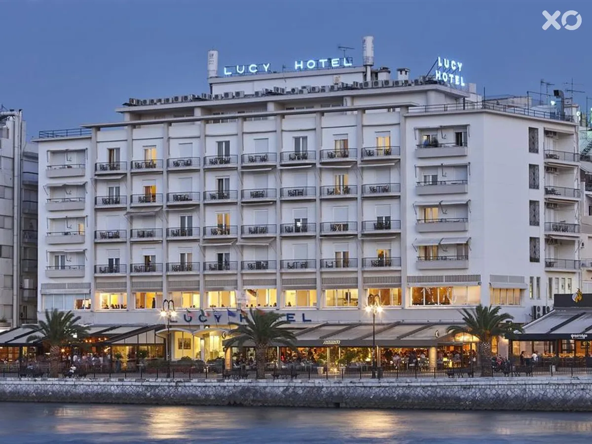 Lucy Hotel