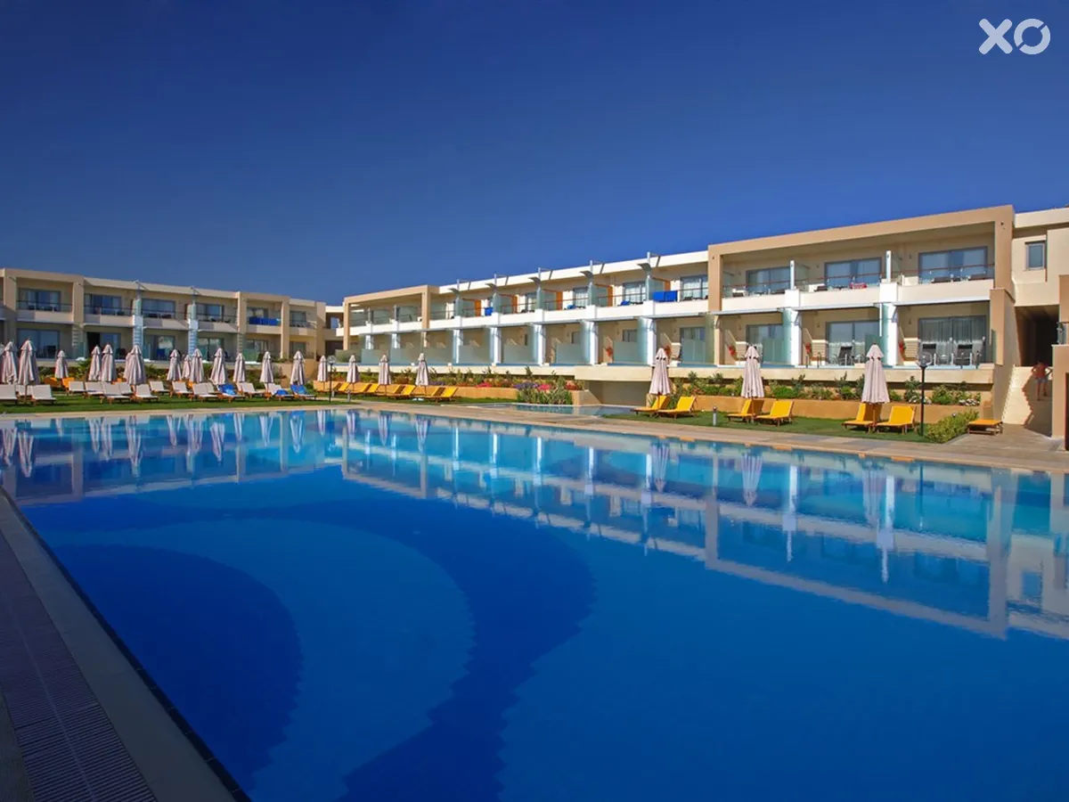Minoa Palace Resort & Spa Hotel