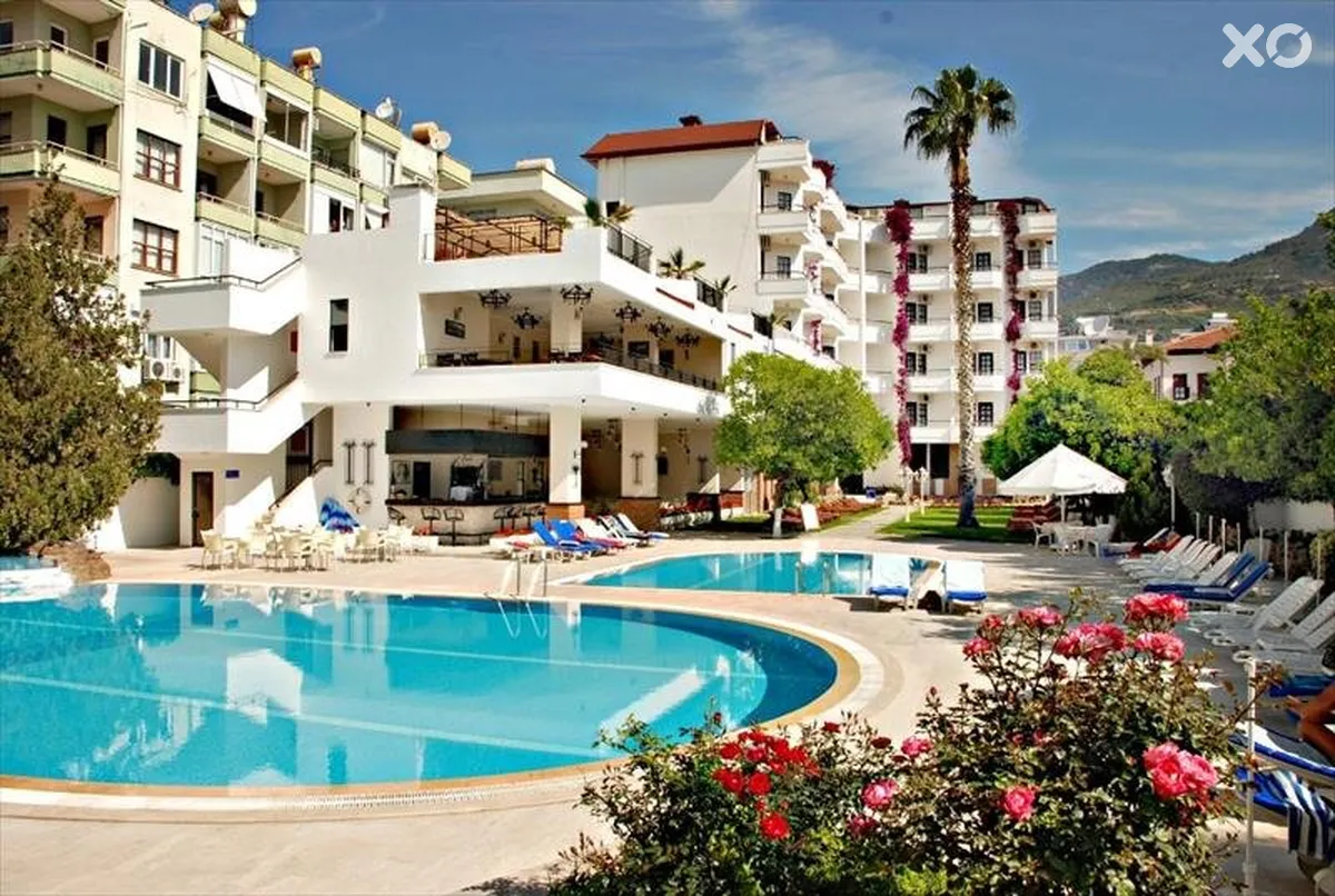 Boulevard Hotel