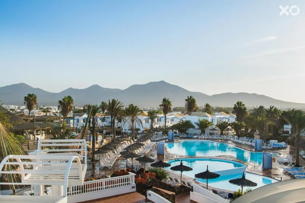HL Paradise Island Hotel