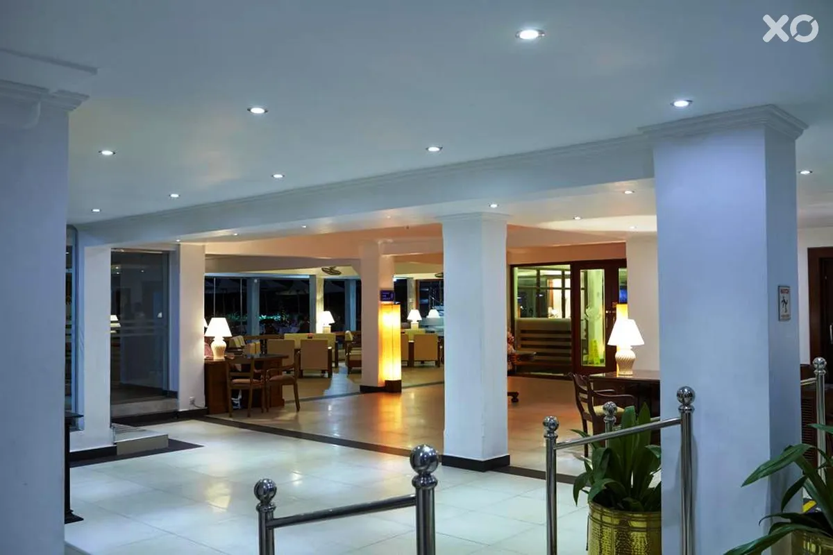 Coral Sands Hotel