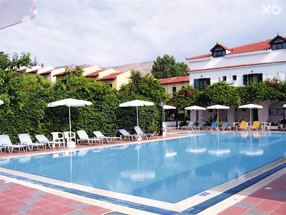 Tara Beach Hotel