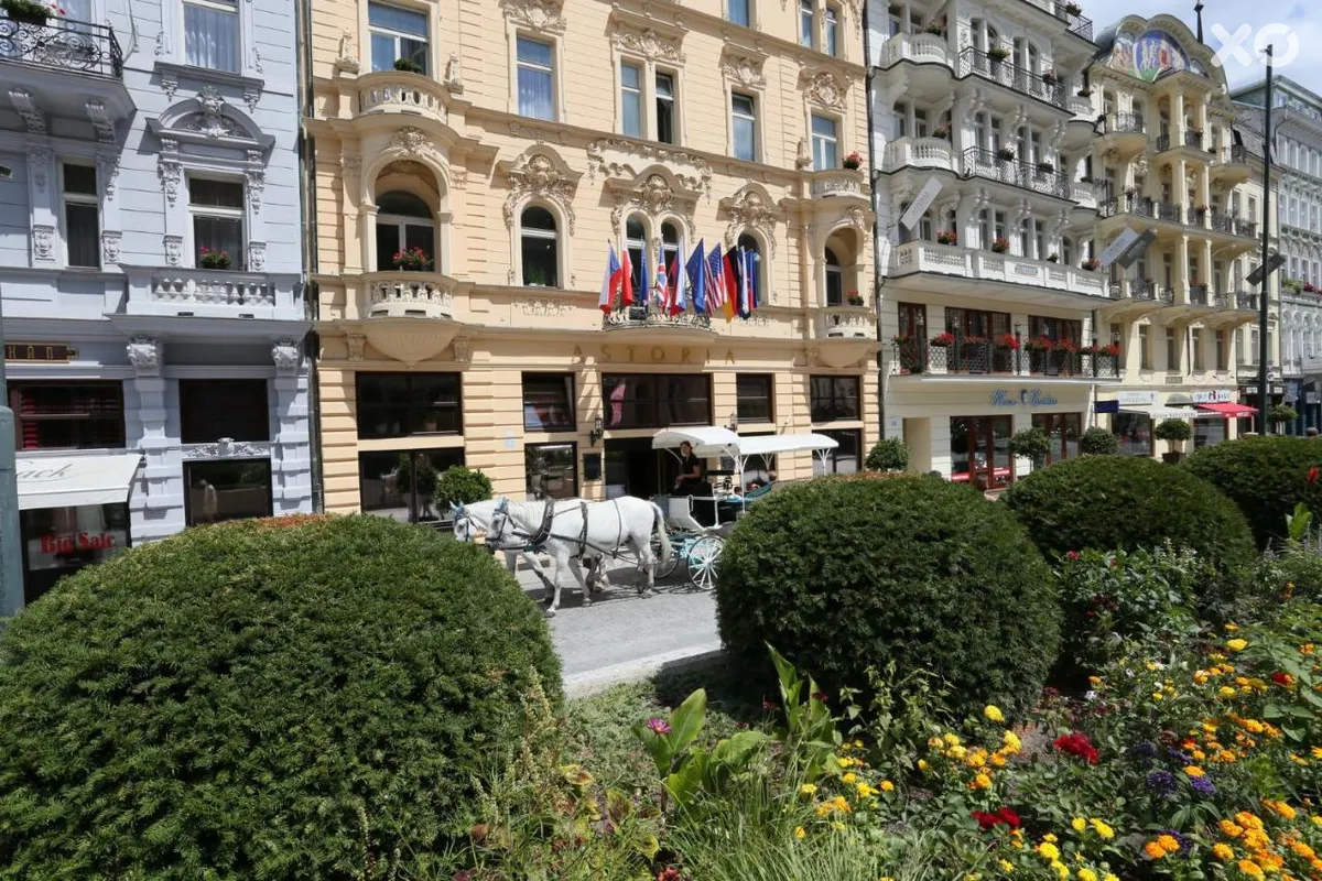 Astoria Hotel & Medical Spa