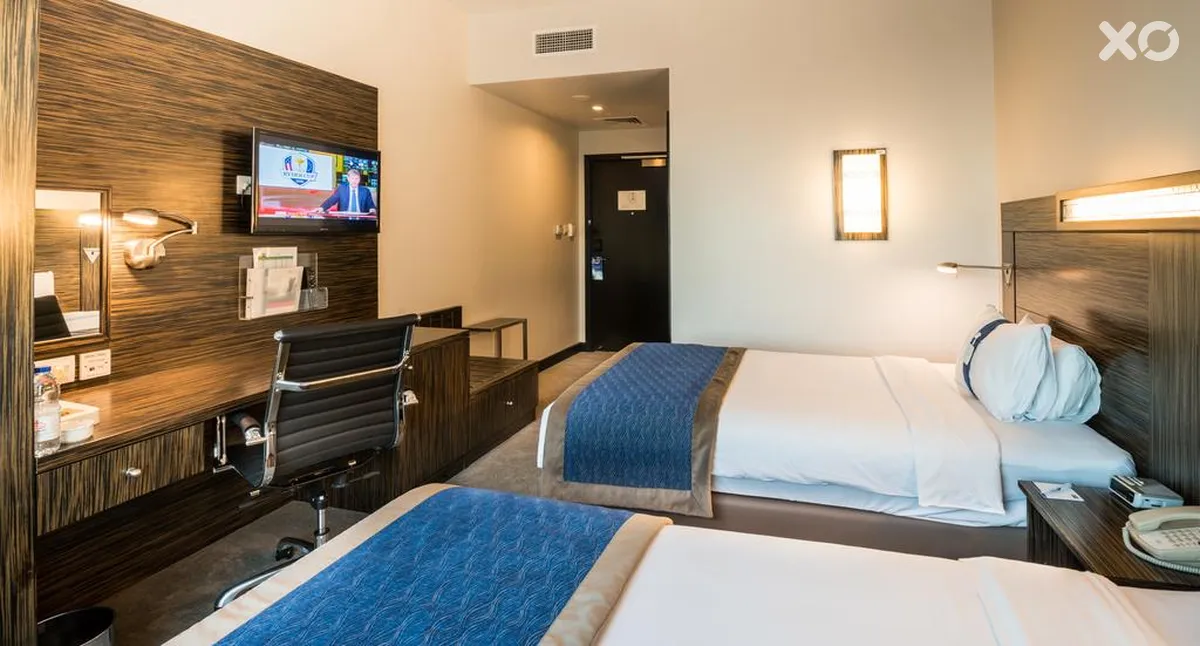 Holiday Inn Express Dubai Jumeirah