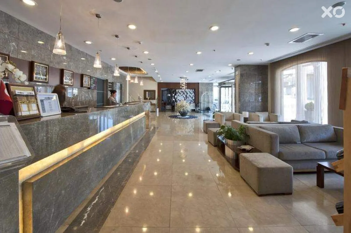 Grand S Hotel