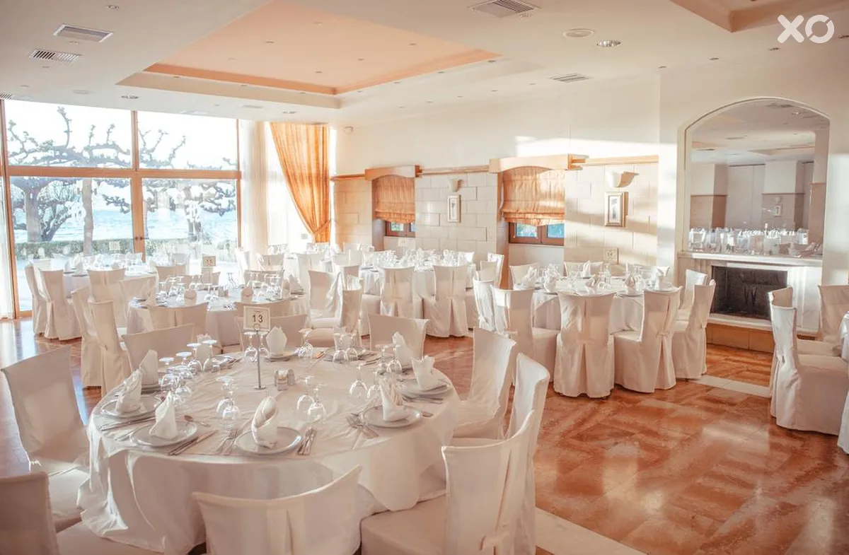 Tzaki Hotel