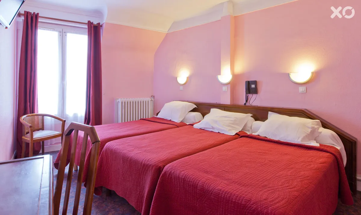 Ambassadeur Hotel