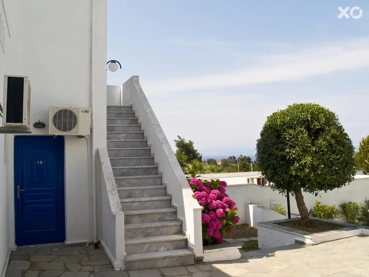 Theo Bungalows