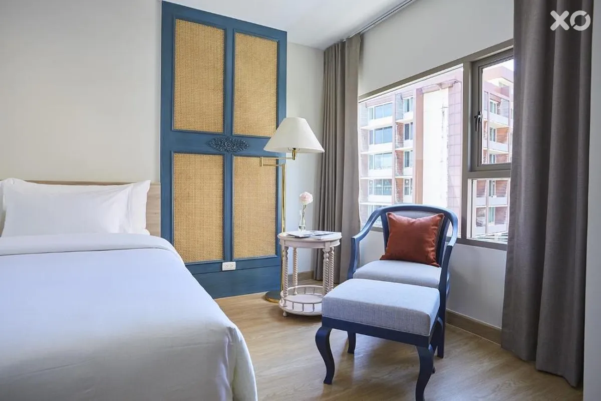 56 Surawong Bangkok Hotel