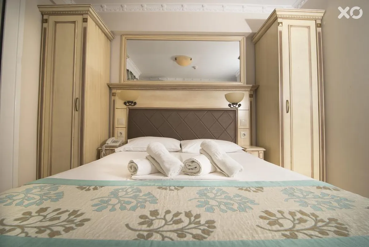 Parthenon Hotel