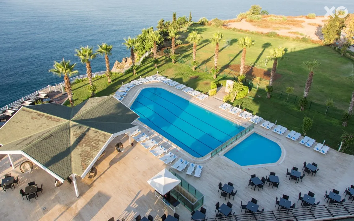 Falcon Club Hotel
