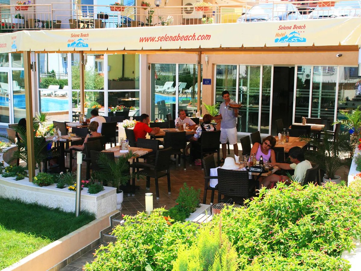 Selena Beach Hotel