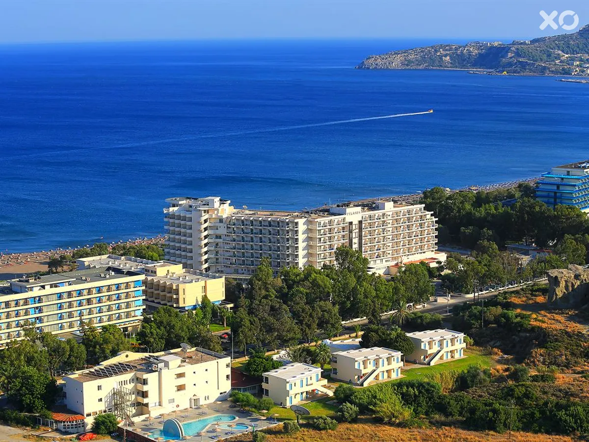 Pegasos Deluxe Beach Hotel