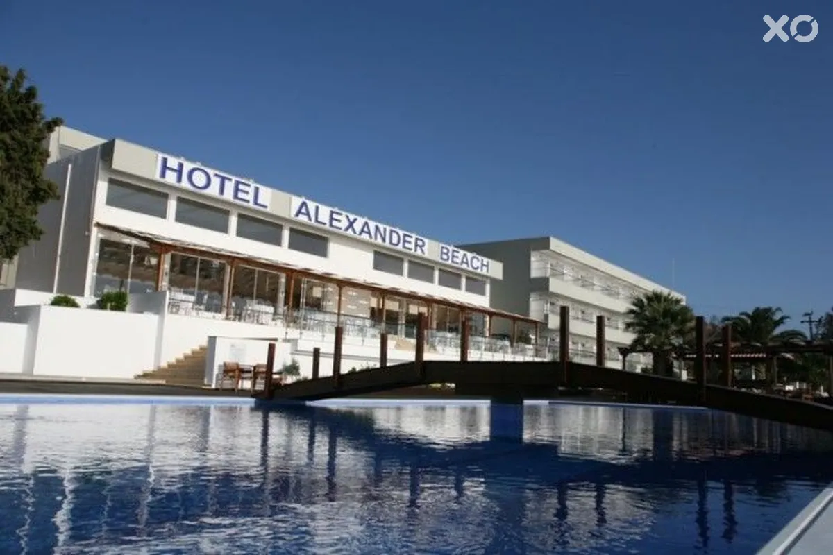 Alexander Beach Hotel