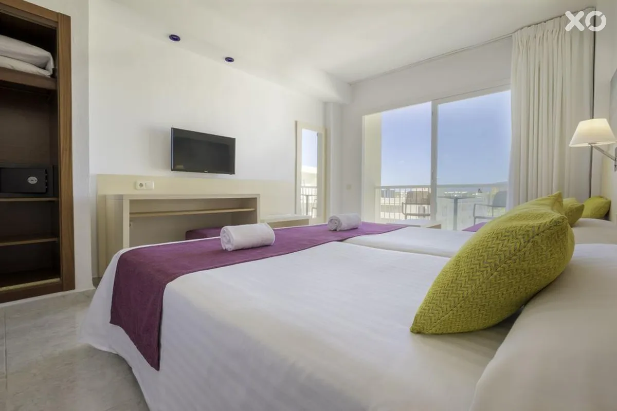 Coral Beach Hotel