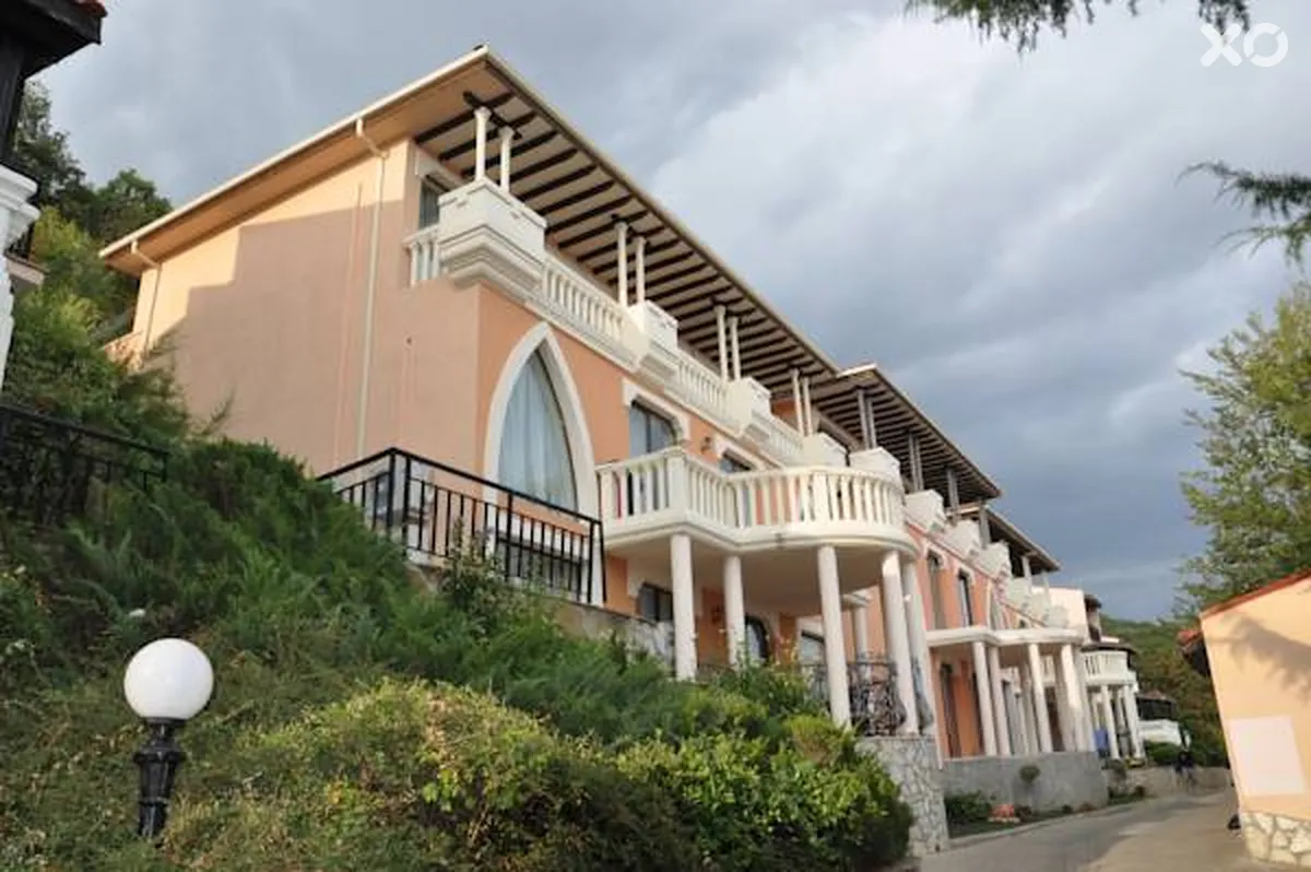 Royal Villa