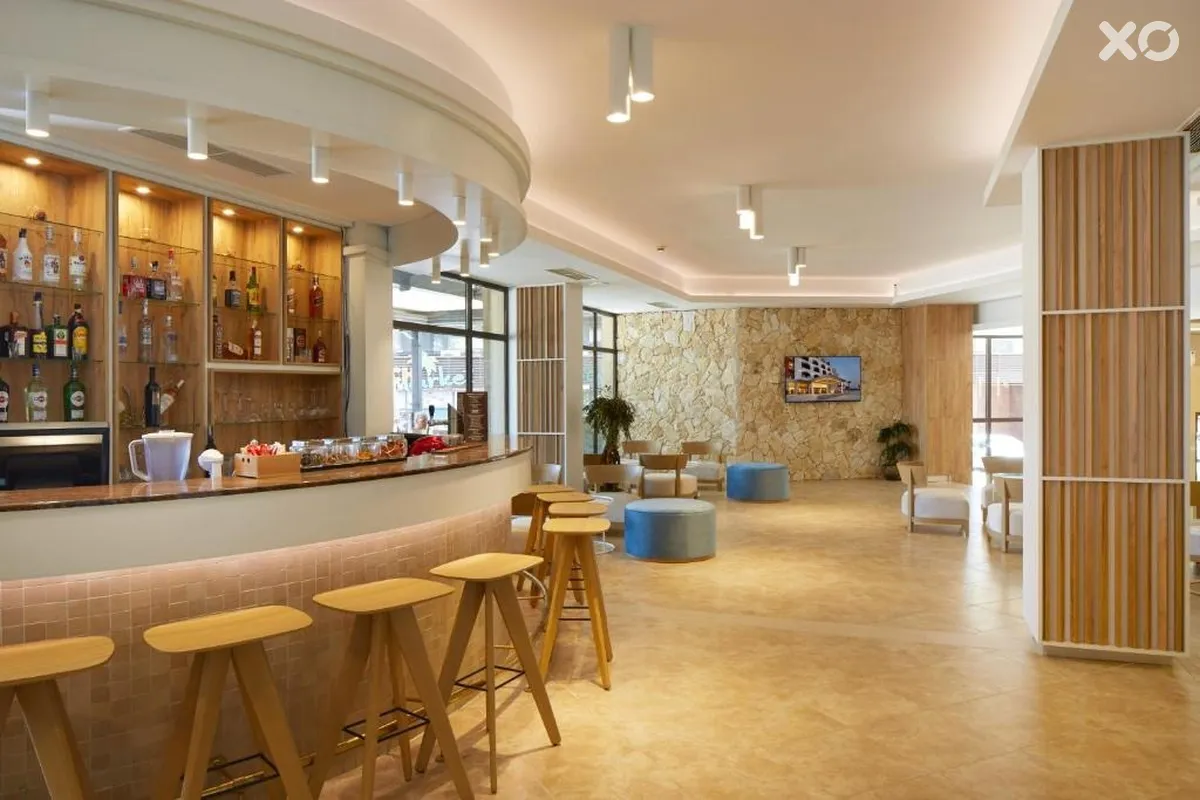Nobel Hotel