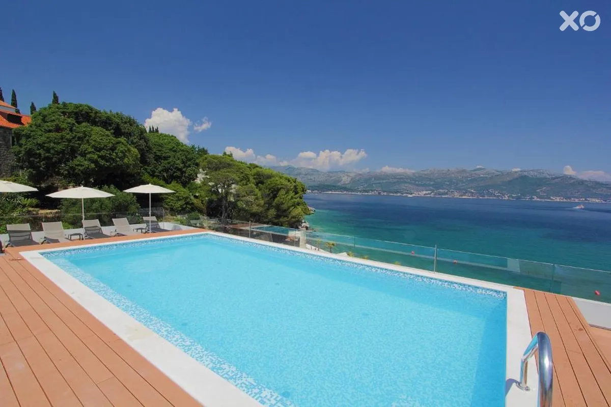 Kalamota Beach House