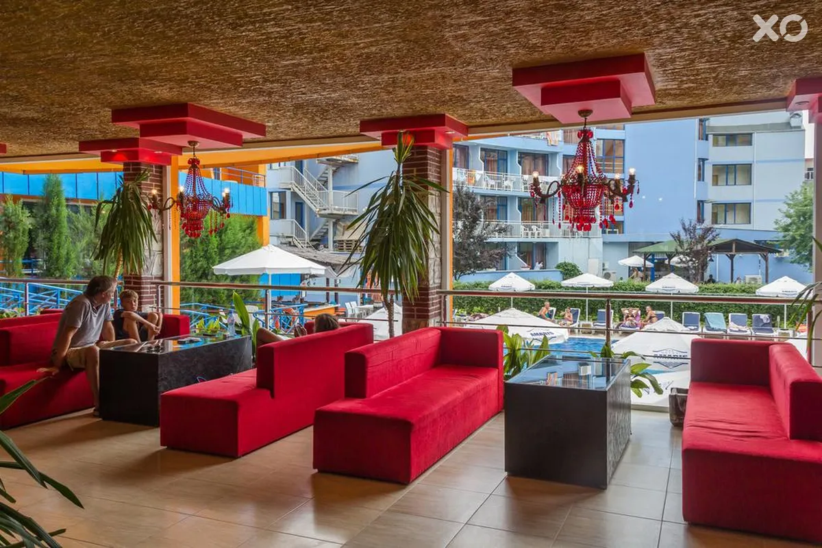 Amaris Hotel