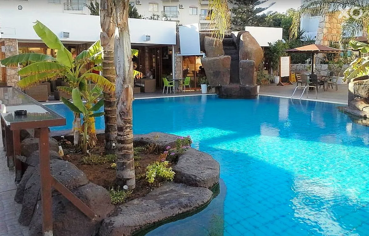 Melini Hotel Suites