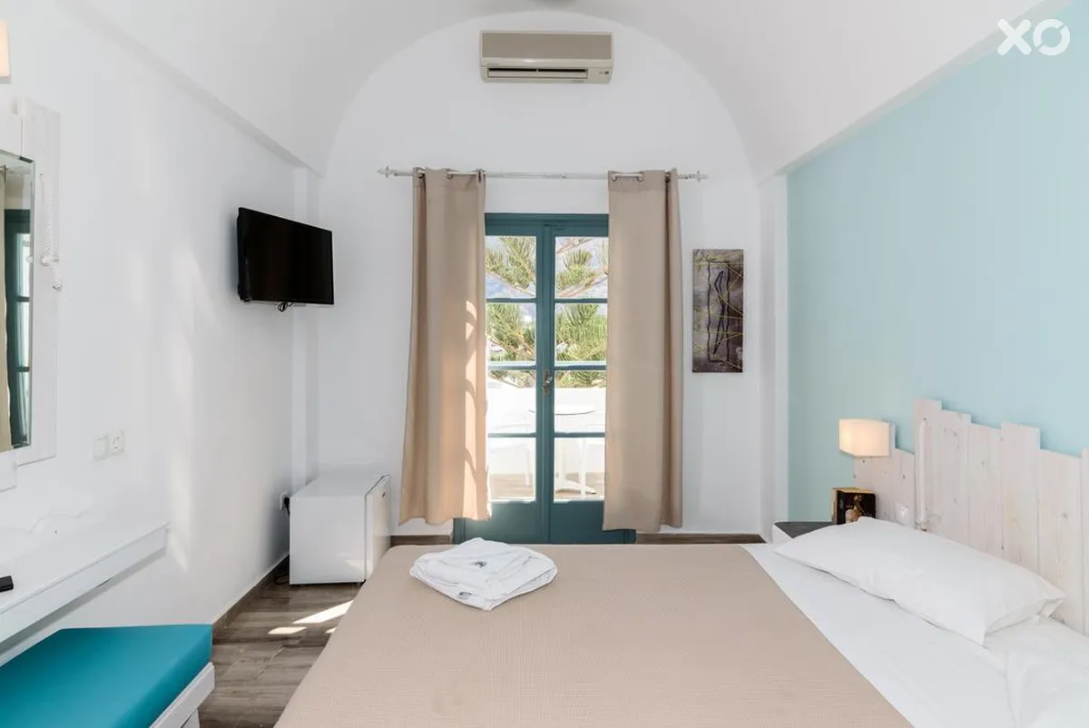 Iris Boutique Hotel