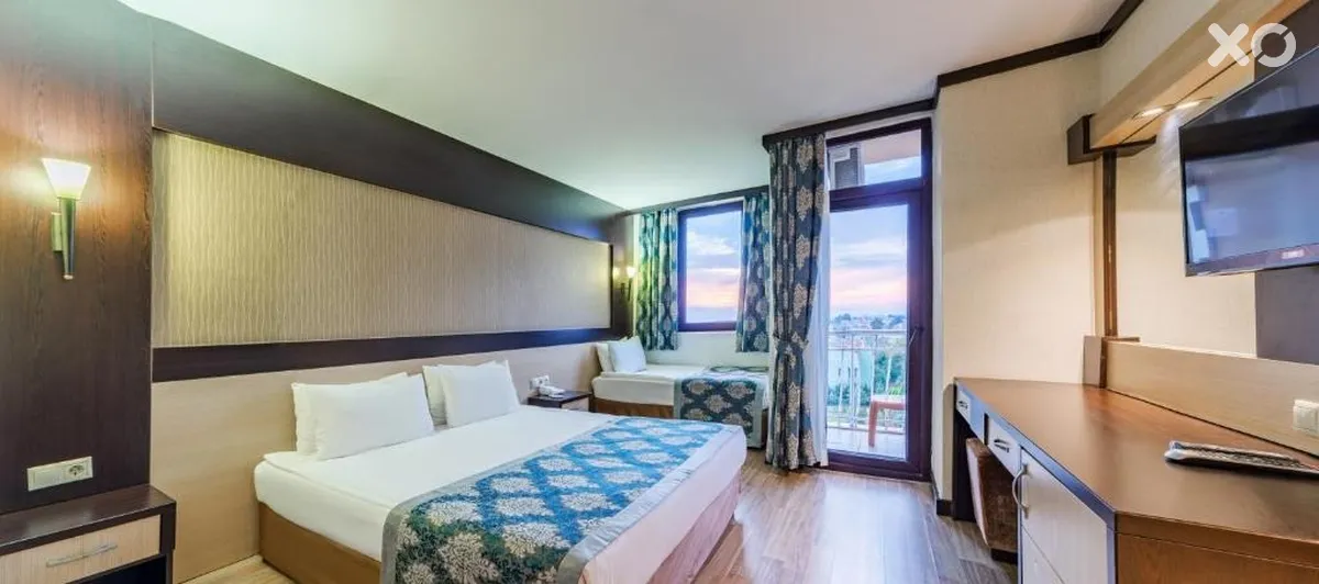 Amon Hotels