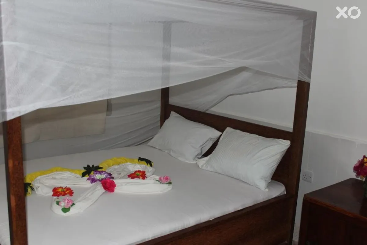 Faridu Beach Bungalows