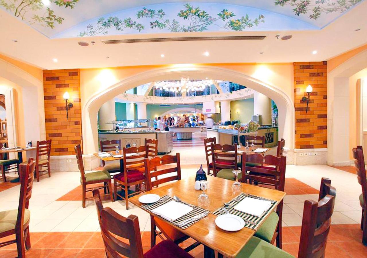 Ivy Cyrene Island Resort