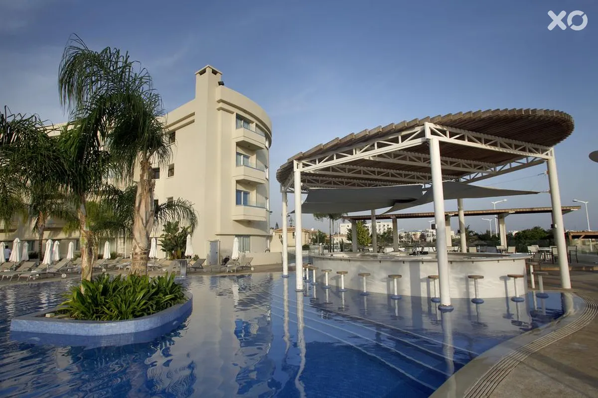 Sunrise Oasis Hotel
