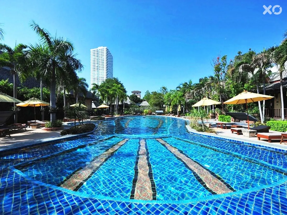 Botany Beach Resort