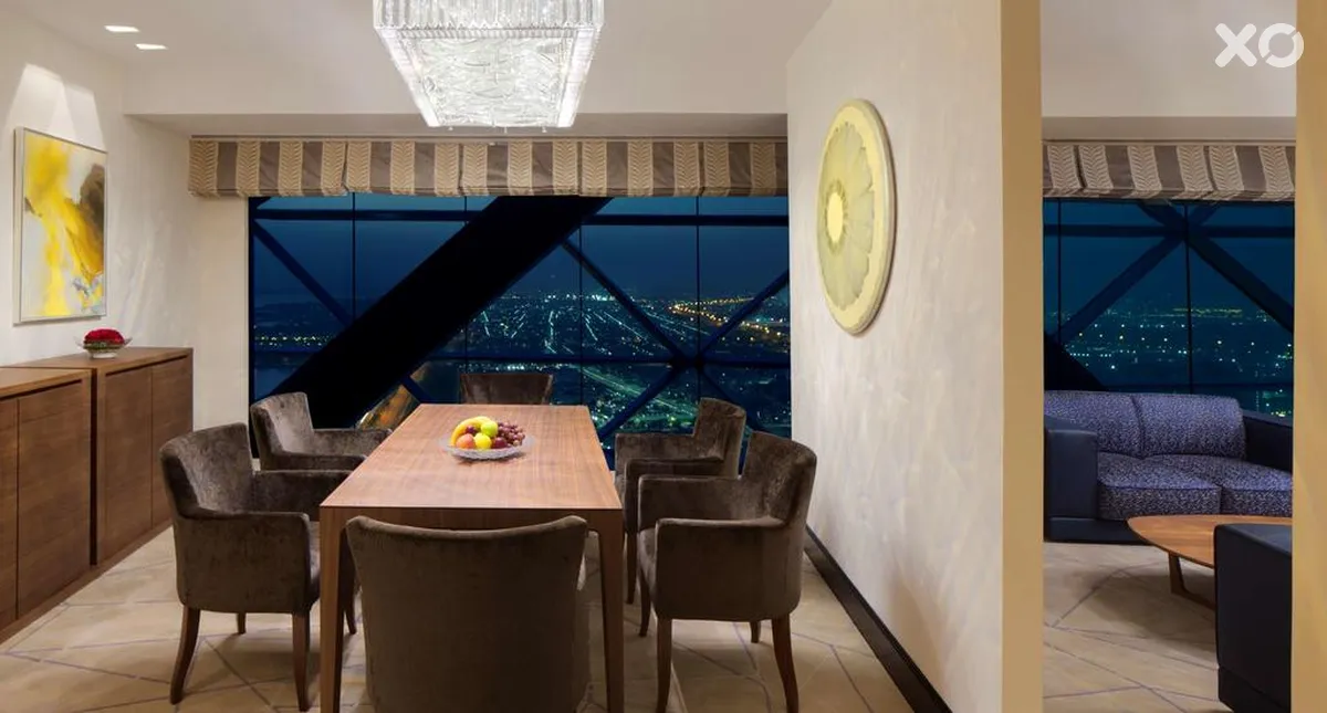 Hyatt Capital Gate Abu Dhabi